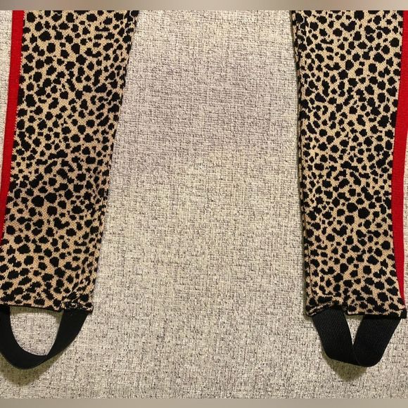 NWT ASOS Leopard Knitted Stirrup Leggings Womens 2 - Picture 6 of 12